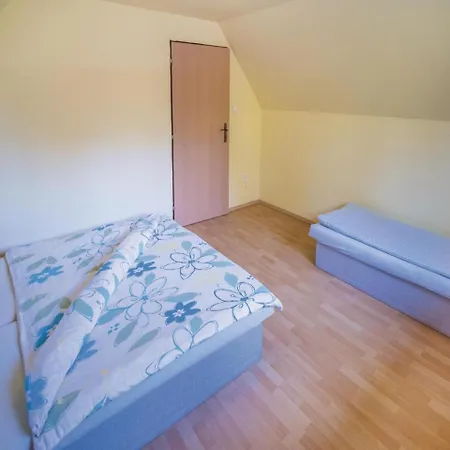 Two-bedroom Holiday In Liptovský Trnovec