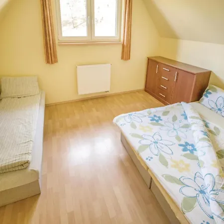 Two-bedroom Holiday In * Liptovský Trnovec