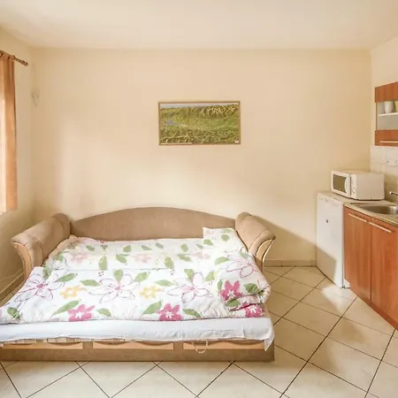 Two-bedroom Holiday In * Liptovský Trnovec