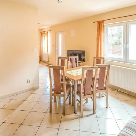 Prázdninový dům Two-bedroom Holiday In