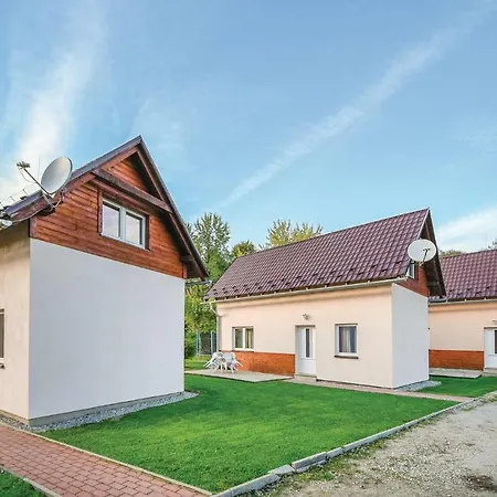 Two-bedroom Holiday In *