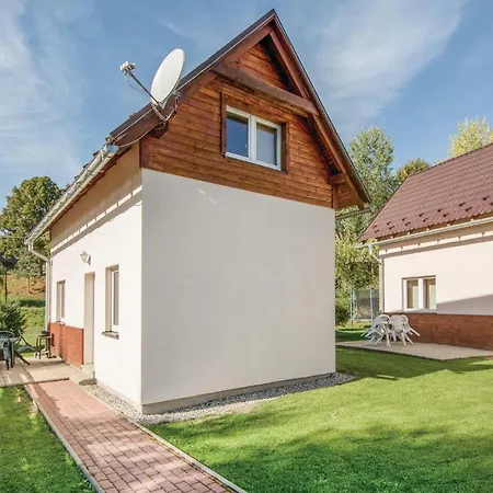 Two-bedroom Holiday In Prázdninový dům *
